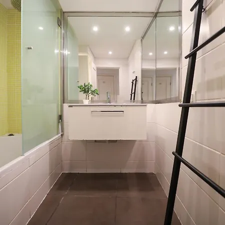 Alfama Eletrico By Spoton Лісабон